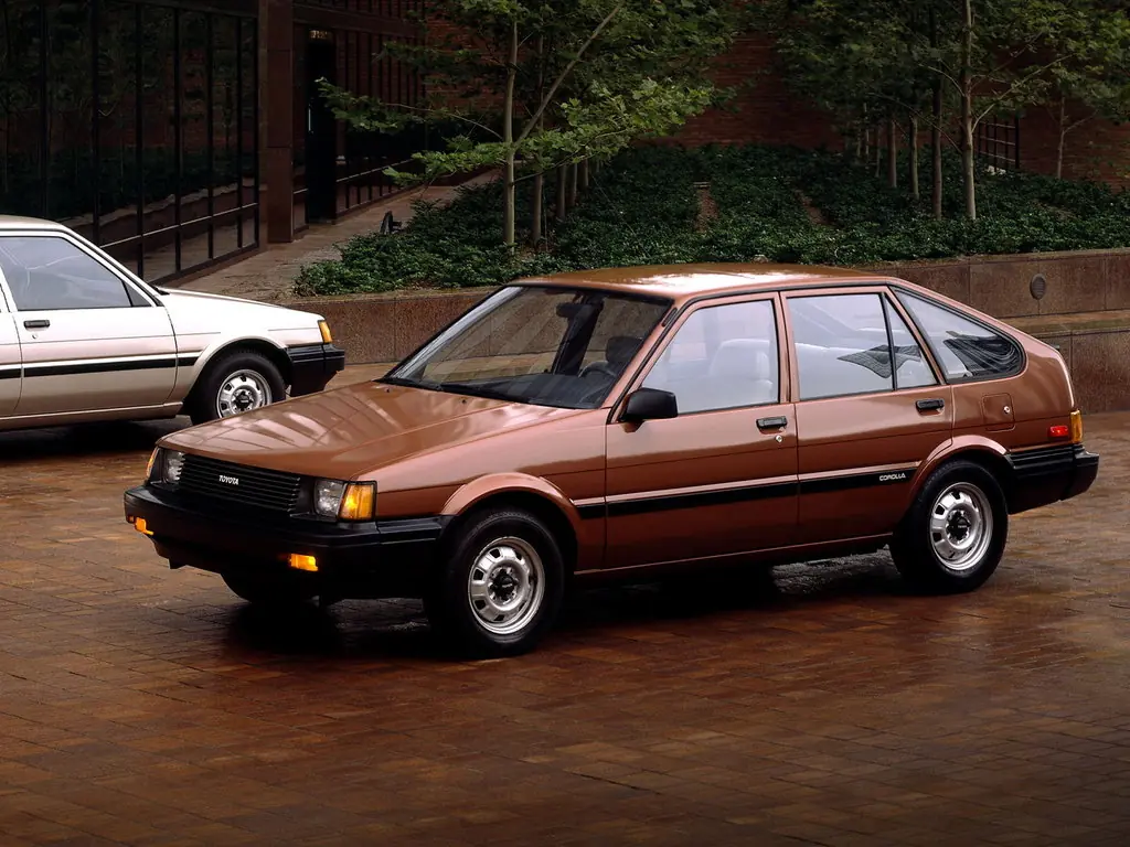 Toyota Corolla (AE82 , CE80, EE80) 5 поколение, хэтчбек 5 дв. (05.1983 - 07.1987)